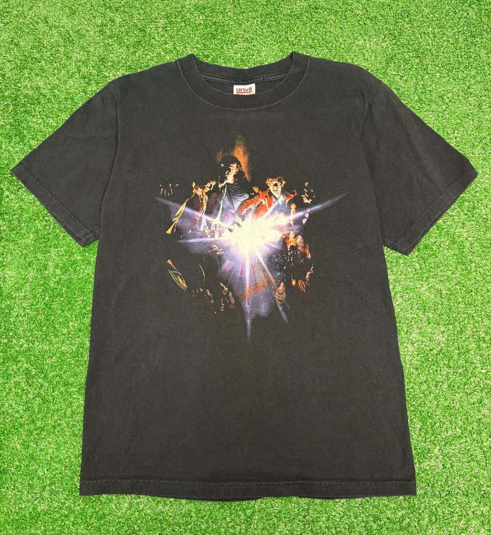 Rare Vintage 2005 Rolling Stones "A Bigger Bang" T-Shirt, size small.